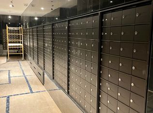 11 Yorkville Ave #1814, Toronto, ON M4W 0B1