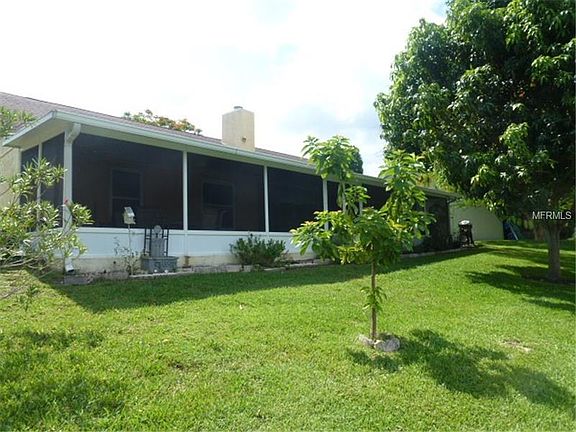 5th image of 2925 Eagle Lake Dr
