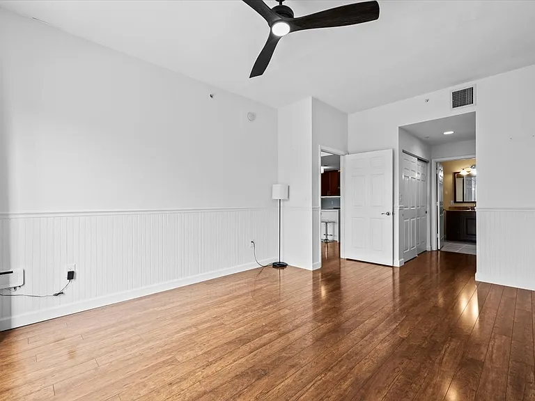 1200 Town Center Dr #207 — Photo 10