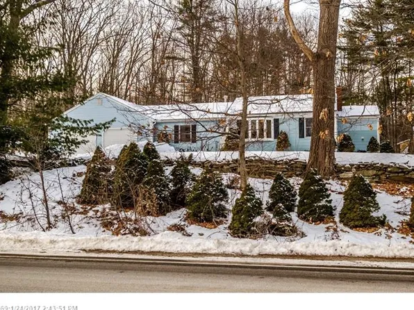 72 Middle Rd, Cumberland, ME 04021