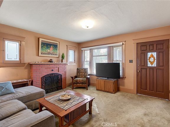 4th image of 4045 Elmwood Ct