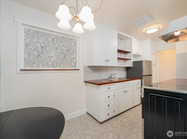 7 Harrison Street #20, Seattle, WA 98109