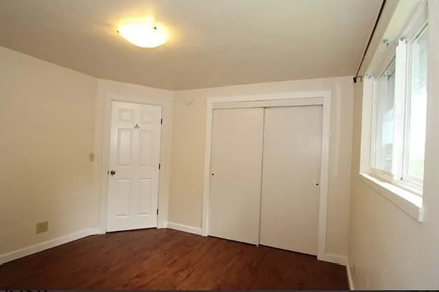 81 SW 2nd St #2 — Photo 6