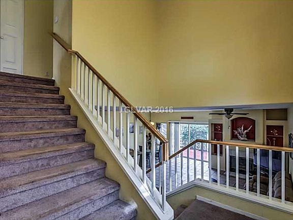 4th image of 5236 Tropical Peach Dr