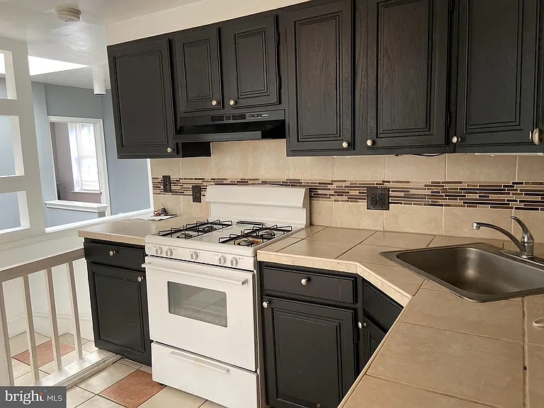 3711 Lancaster Ave #3 — Photo 4