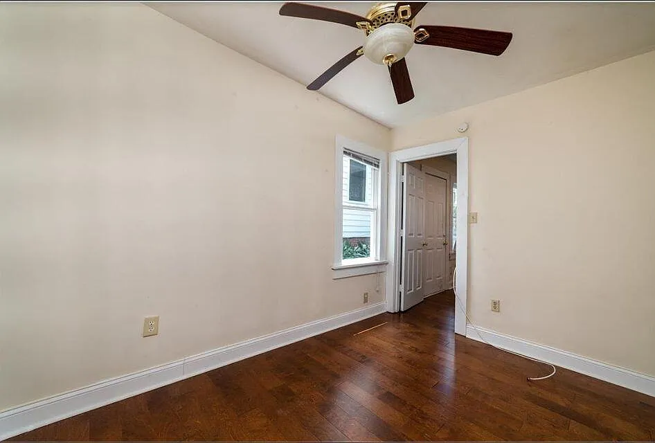 1 bed, 1.0 bath, 500 sqft, $1,995 — Photo 4