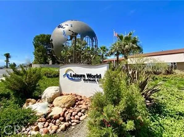 1562 Golden Rain Rd #M2-44c, Seal Beach, CA 90740