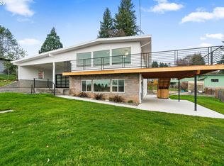 515 Hillcrest Rd, Saint Helens, OR 97051