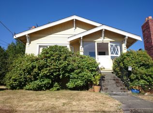 3207 37th Ave SW, Seattle, WA 98126