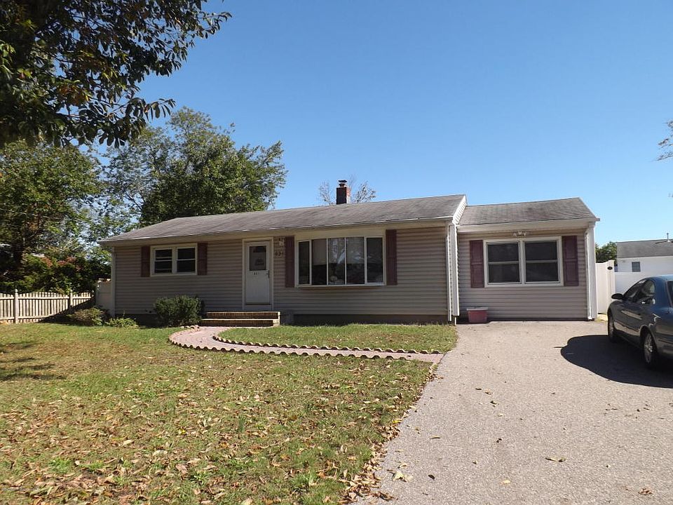 1st image of 831 New Jersey Ave