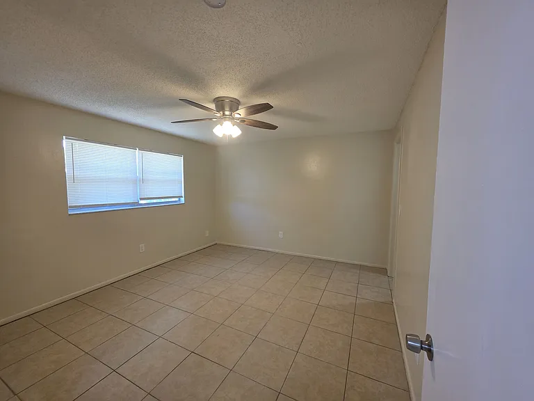 145 Pinellas Way N #6 — Photo 19