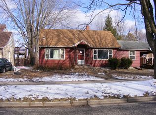 531 Ellinwood Ave, Reedsburg, WI 53959