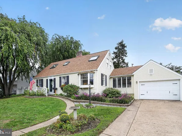 1141 Elwood Ave, Bensalem, PA 19020