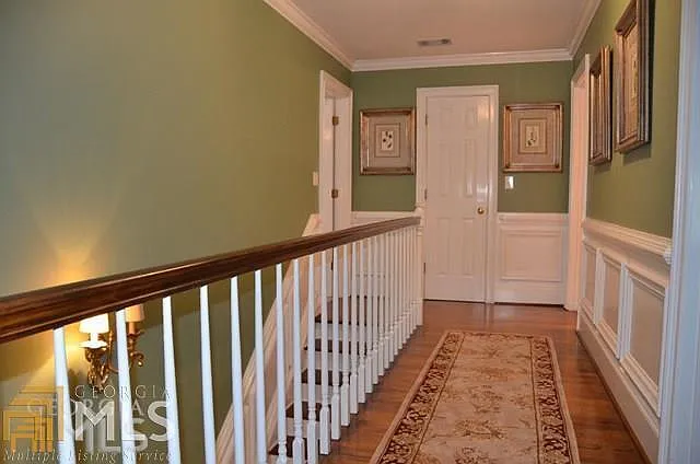 105 Saint Andrews Sq — Photo 20