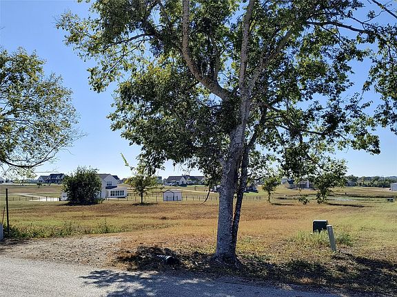3rd image of 3660 Wonder Hill Rd