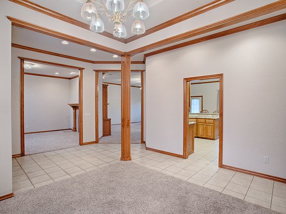 3rd image of 11312 Gateshead Dr