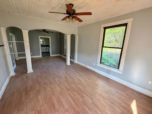 5th image of 327 Avenue B