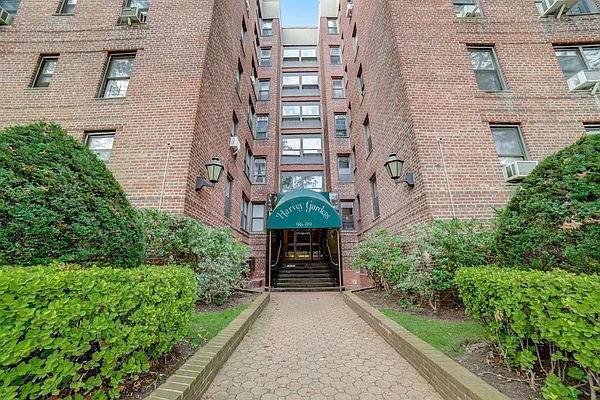 96 09 67th Avenue 1E in Rego Park Queens StreetEasy