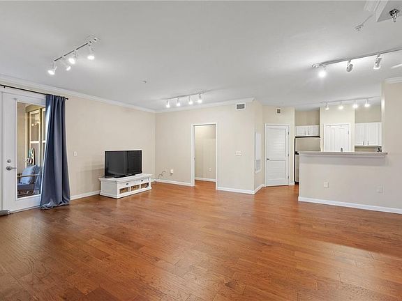 3rd image of 1000 Providence Pl APT 276