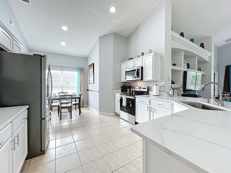 1735 Morning Star Dr — Photo 10
