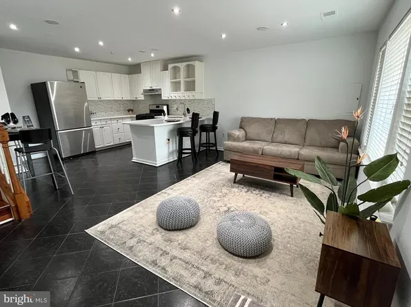 8191 Cockburn Ct #148, Lorton, VA 22079