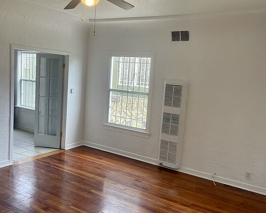 3rd image of 1755 Hauser Blvd #1