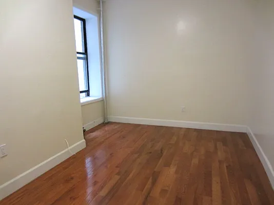 Rented by Bohemia Realty Group | media 22