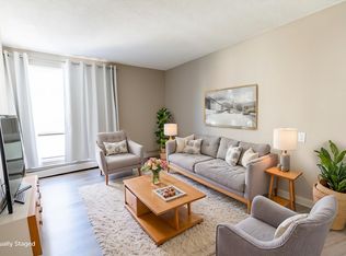 1520 12th Ave SW, Calgary, AB T3C0P9