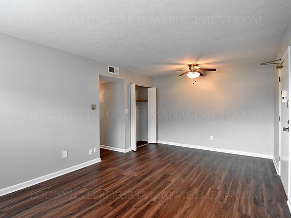 3rd image of 1601 Gagel Ave Unit 14