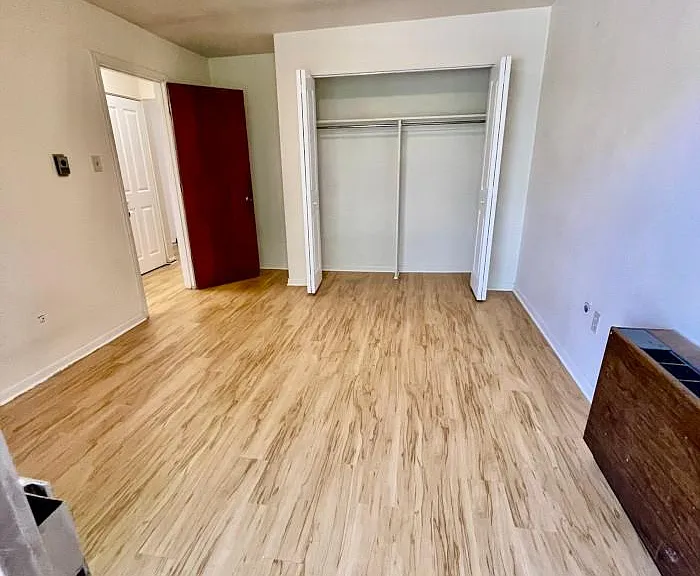 6350 Forward Ave #25 — Photo 52
