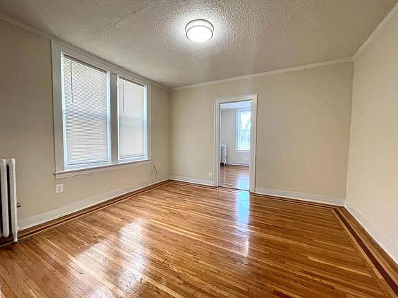 5th image of 21-05 38th St #2C