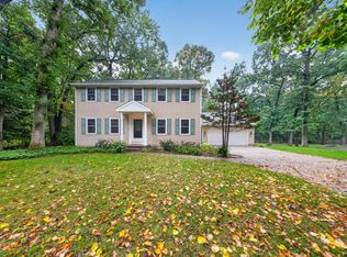 130 Granite Dr, Williamston, MI 48895