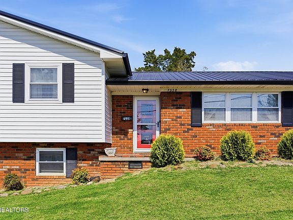 2nd image of 7336 Palmleaf Rd