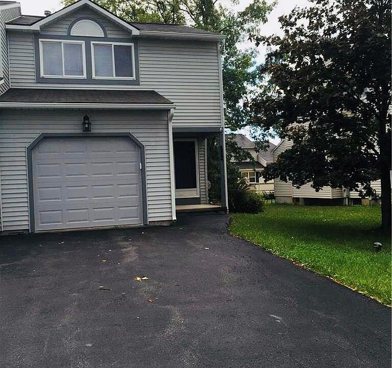 1st image of 8824 New Country Dr