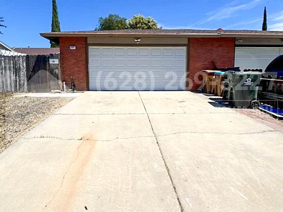 2nd image of 2307 Dogwood Way
