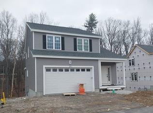 197-197C Crownshield Ave #16C, Uxbridge, MA 01569