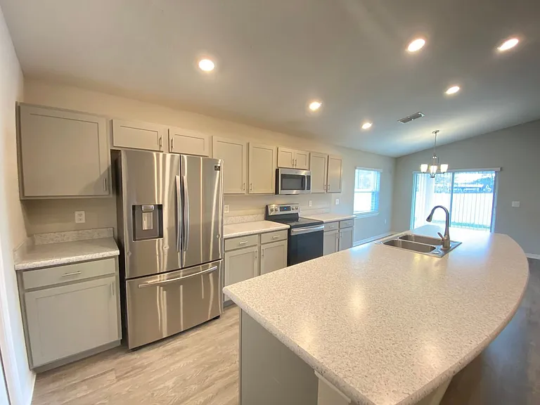 188 Foxtail Loop — Photo 2