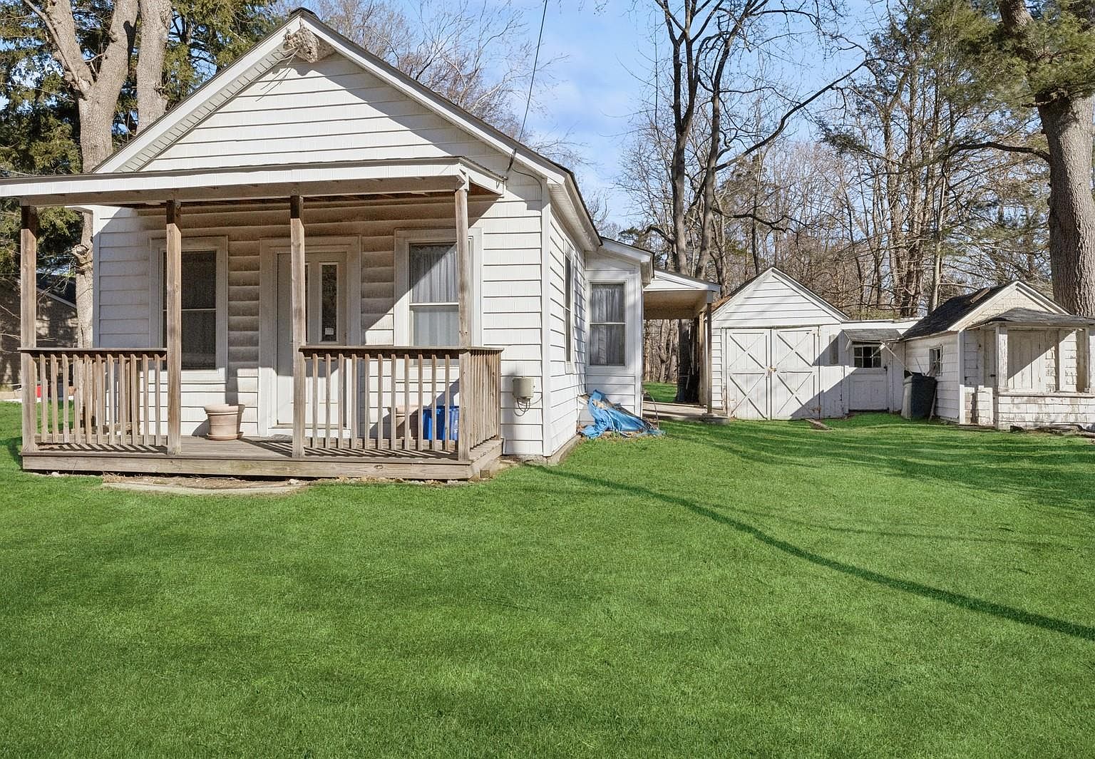 807 Meadow Road, Smithtown, NY 11787 | Zillow