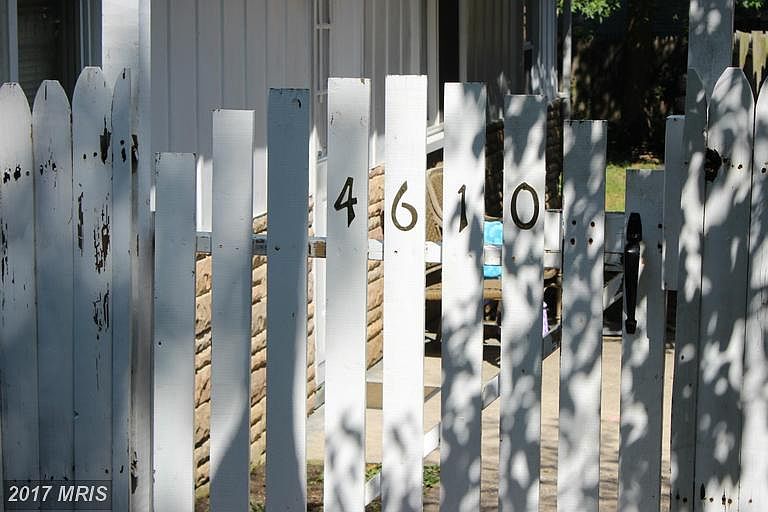 2nd image of 4608 Josephine Ave
