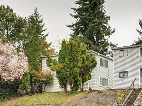 8430 Delridge Way SW APT 4, Seattle, WA 98106