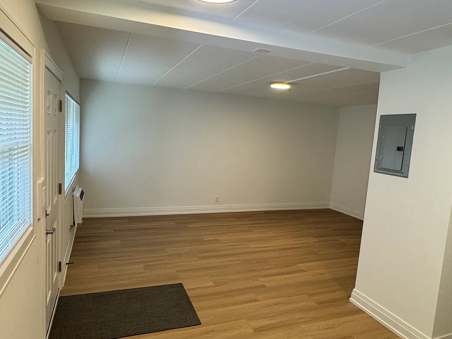2 bed, 875 sqft, $2,525 — Photo 4