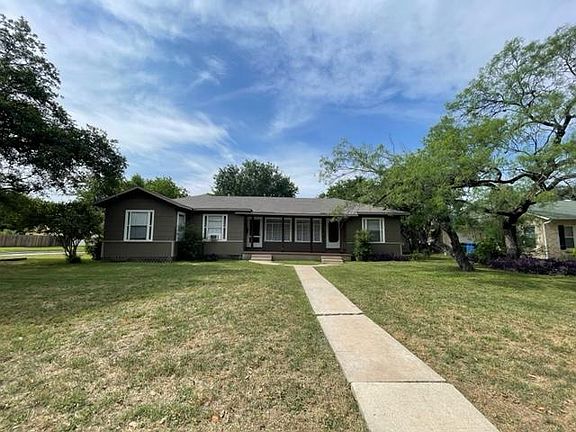 2nd image of 171 Lovera Blvd