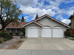 1069 Crosspoint Ct, San Jose, CA 95120
