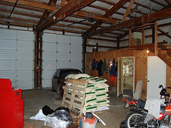 4th image of 18422 SE 394th St