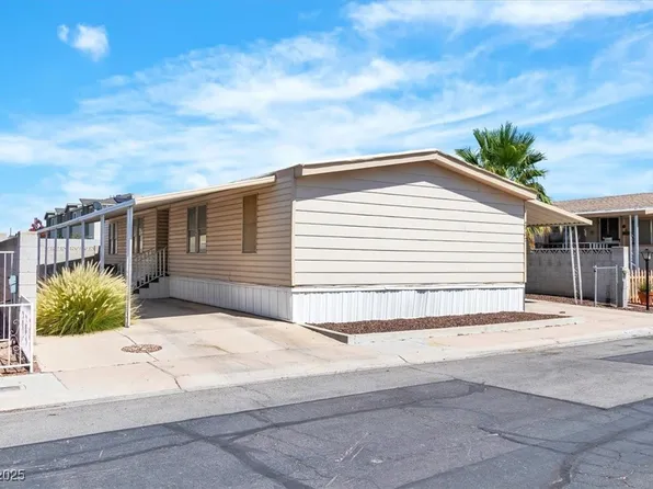 2932 Gavilan Ln, Las Vegas, NV 89122
