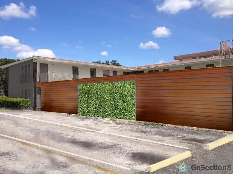 1st image of 665 NE 133rd St APT 9