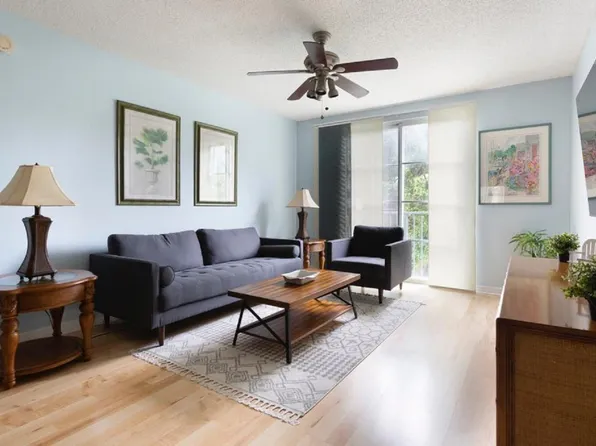 630 S Sapodilla Avenue #322, West Palm Beach, FL 33401