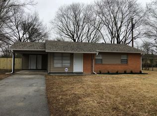 4 Park Dr, Jacksonville, AR 72076