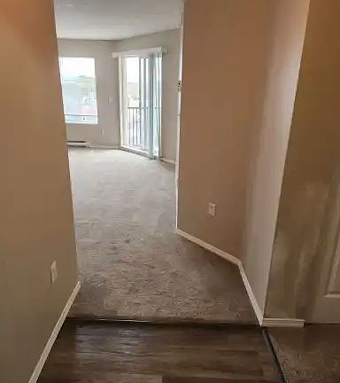 4th image of 20243 56th Ave #406