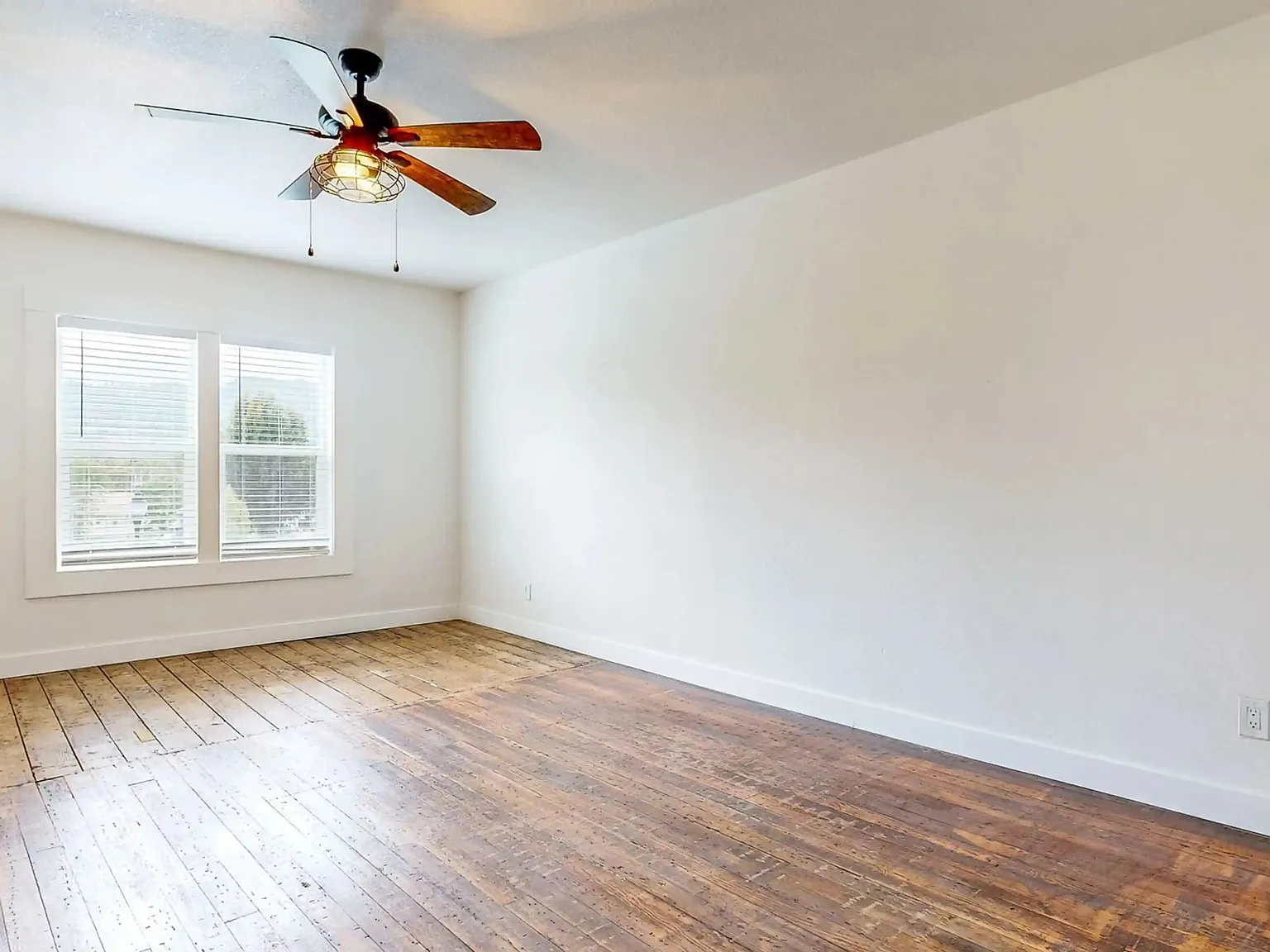 2 bed, $3,150 — Photo 3